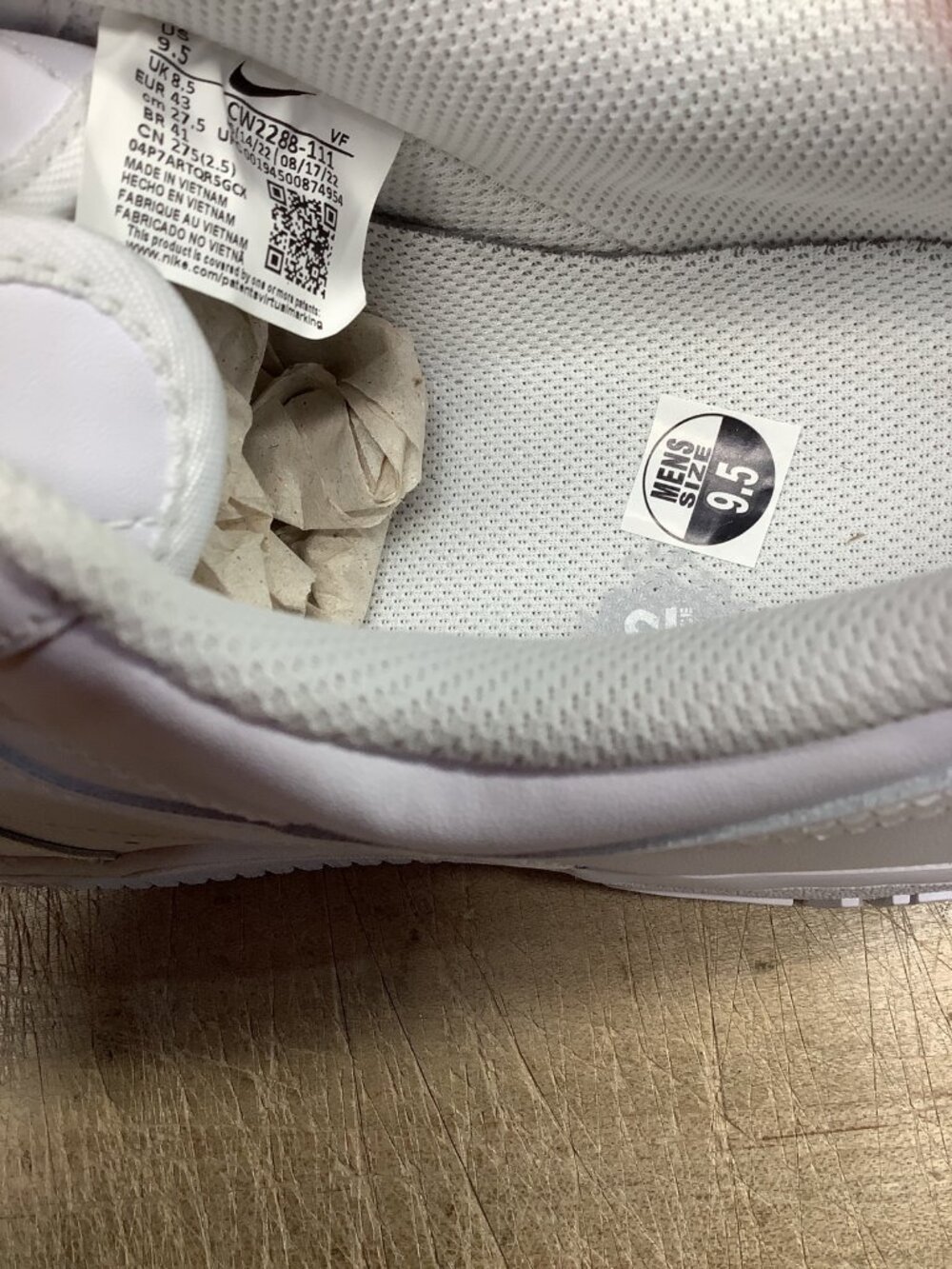 Nike Air Force 1 Low 07 Triple White CW2288111 - Picture 2 of 3